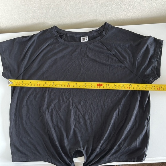 JoyLab Tie-Front Black Tee - Picture 5 of 6